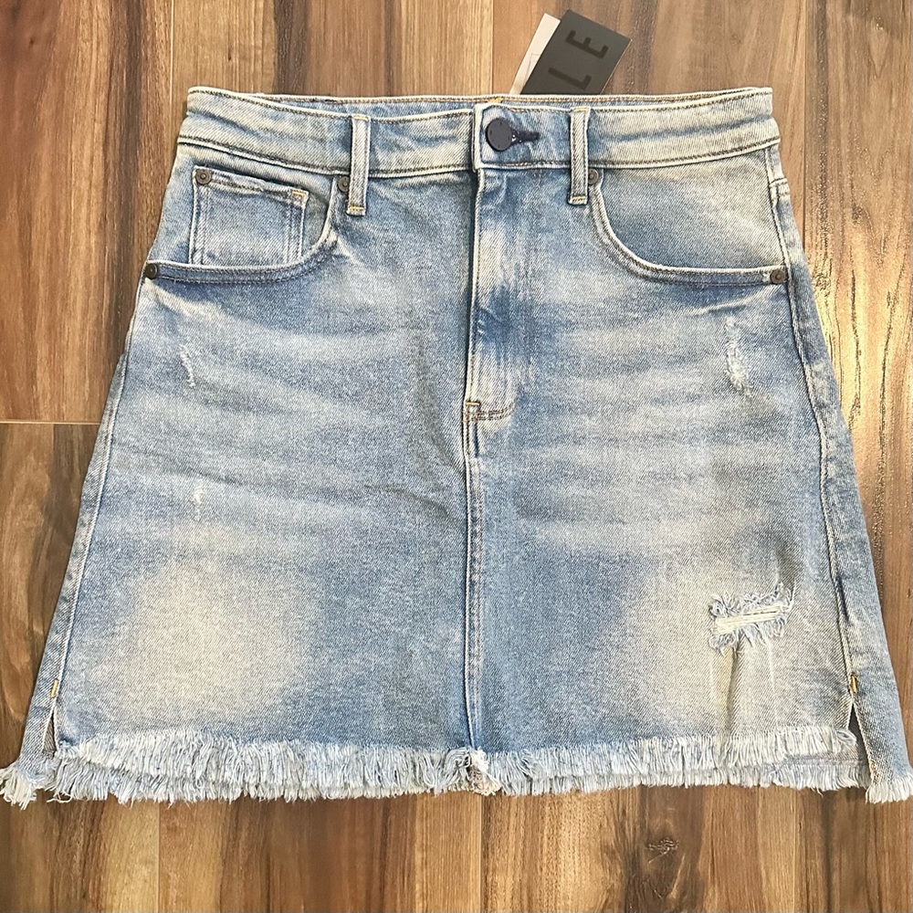 Denim Frayed Hem Skirt
